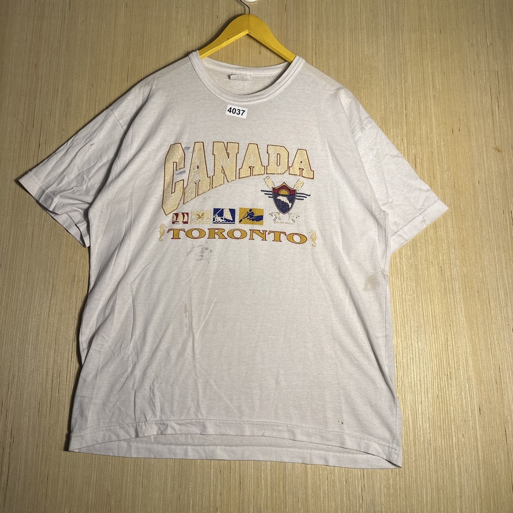 Vintage 90s Canada Toronto Graphic White Short Sleeve T-Shirt XL Made in Canada